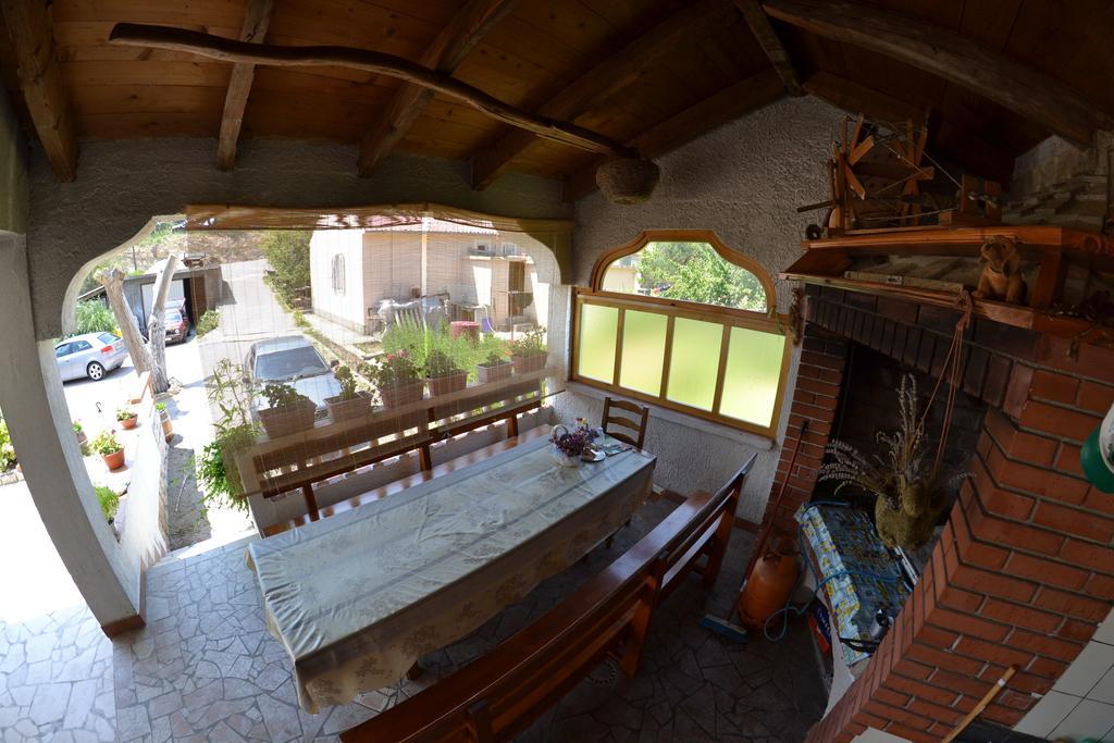 Apartment Beg Rab Town Luaran gambar