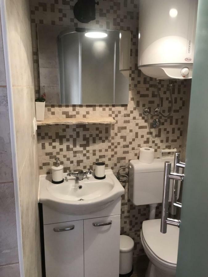 Apartment Beg Rab Town Luaran gambar
