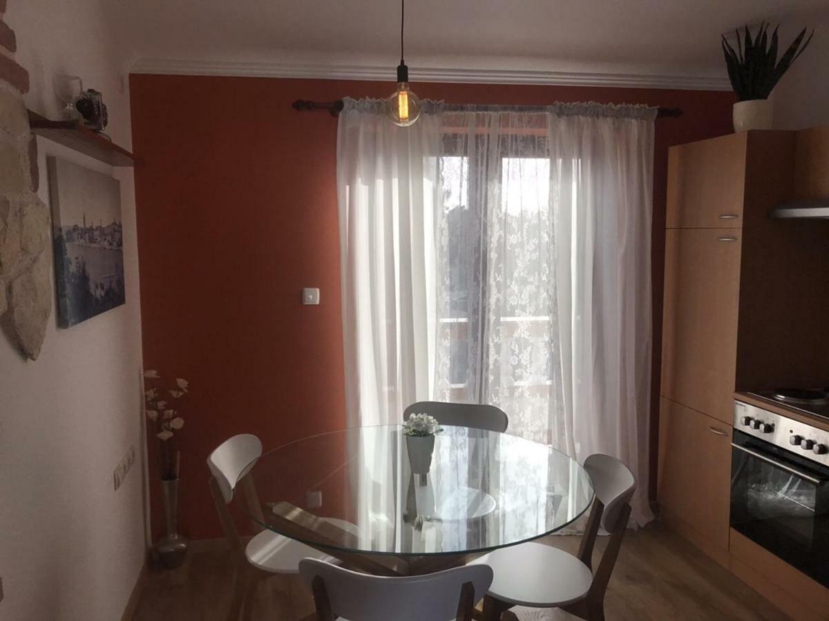 Apartment Beg Rab Town Luaran gambar