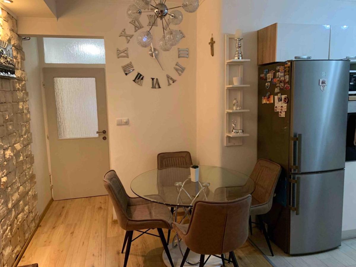 Apartment Beg Rab Town Luaran gambar